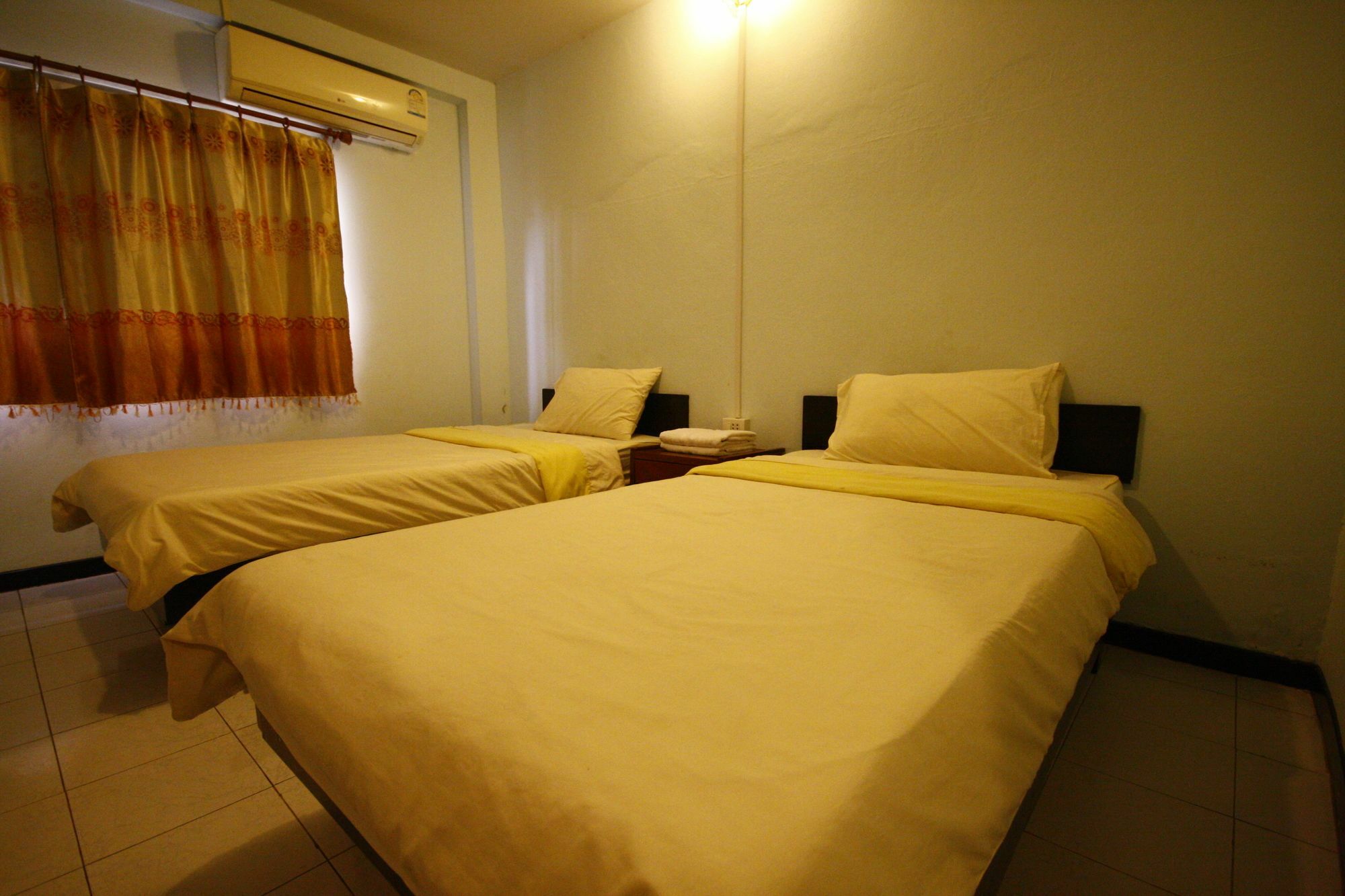 Narasiri Service Apartment Prachinburi Bagian luar foto